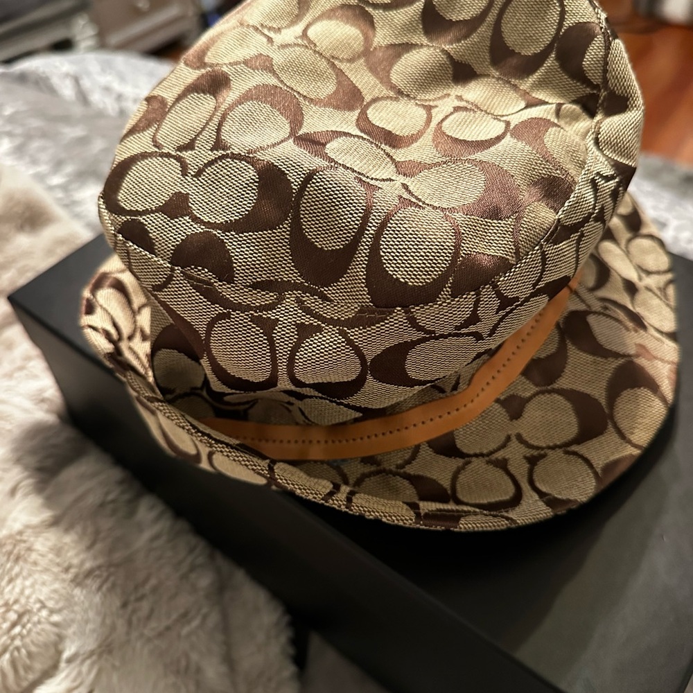 Coach Signature Pattern Bucket Hat with Orange Lining